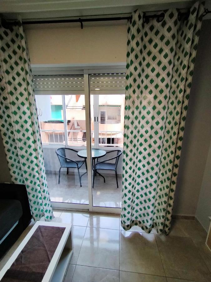 Appartement Apartament Goleta à Torrevieja Extérieur photo